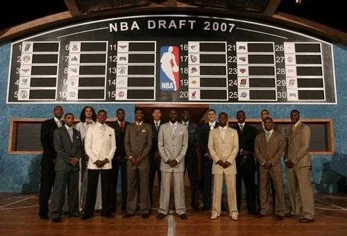 2003年NBA选秀名单及其影响-第1张图片-www.211178.com_果博福布斯